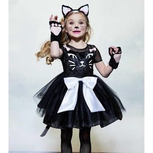 Girls cat costume chasing fireflies size 8